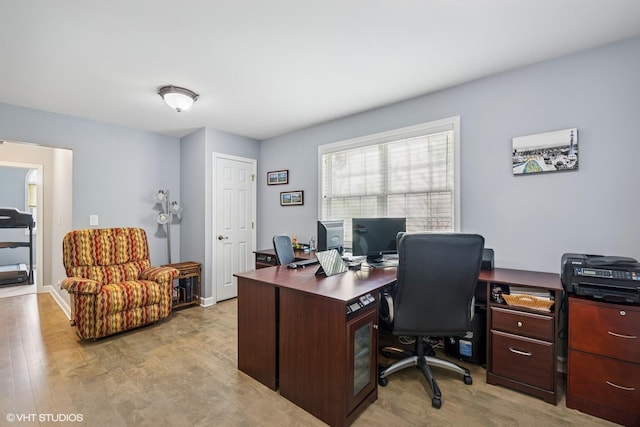 701 N Coolidge Ave, Palatine, IL 60067 - home office with light wood finished floors