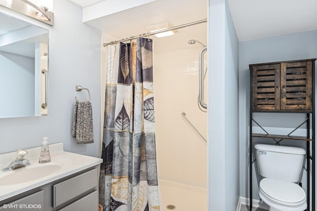 701 N Coolidge Ave, Palatine, IL 60067 - full bath with a tile shower, vanity, and toilet