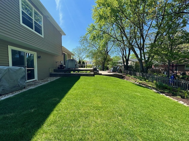 660 Londonberry Ln, Bolingbrook, IL 60440 - view of yard