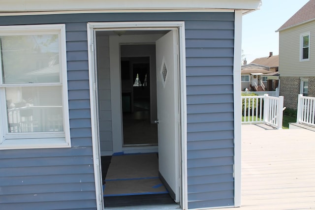 view of property entrance