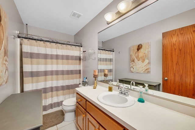 full bathroom featuring visible vents, tile patterned floors, vanity, toilet, and a shower with shower curtain