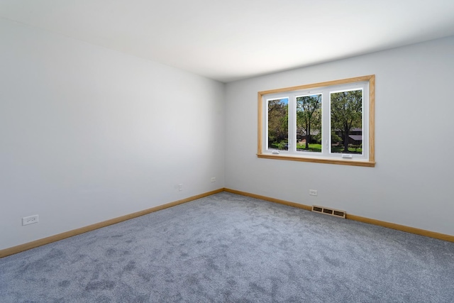 13001 S Westgate Dr, Palos Heights, IL 60463 - empty room featuring carpet and baseboards