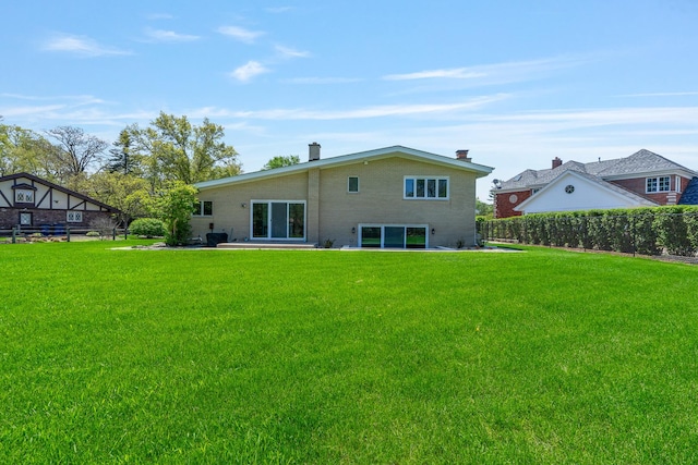 13001 S Westgate Dr, Palos Heights, IL 60463 - view of yard with a patio area