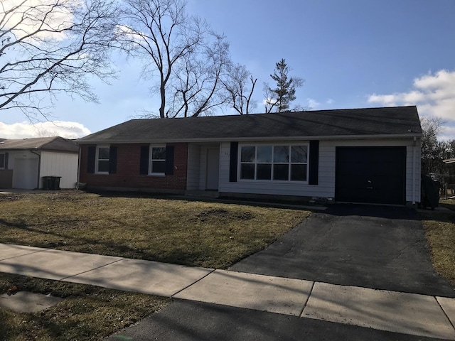607 W Maude Ave, Arlington Heights, IL 60004 - ranch-style home featuring a garage, driveway, a front yard, and brick siding