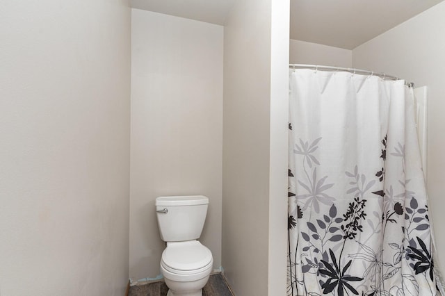 1918 Clement St, Crest Hill, IL 60403 - bathroom with toilet and curtained shower