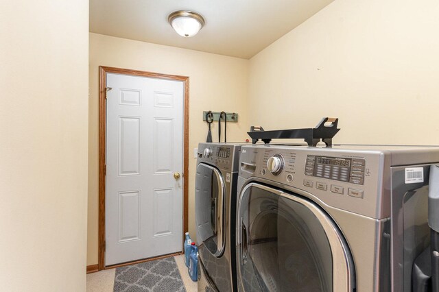 1918 Clement St, Crest Hill, IL 60403 - clothes washing area featuring separate washer and dryer, laundry area, and carpet