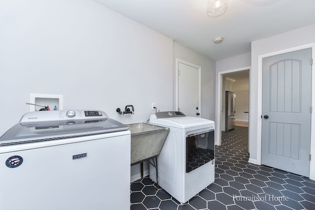 232 S Randall Rd, Aurora, IL 60506 - laundry room with independent washer and dryer
