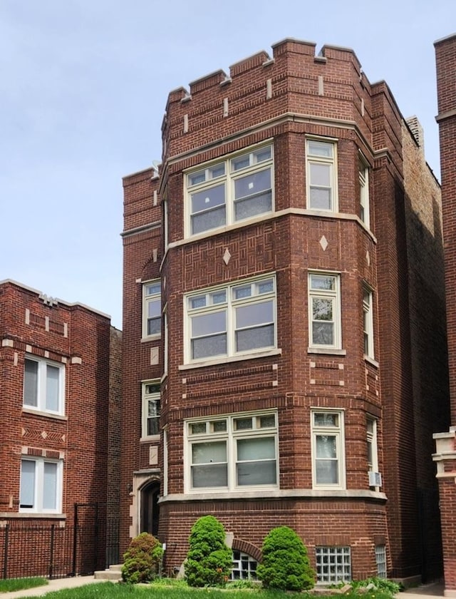 7943 S Vernon Ave, Chicago, IL 60619 - view of property