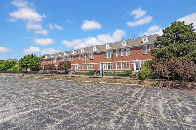 8207 Lincoln Ave, Skokie, IL 60077 - photo 2