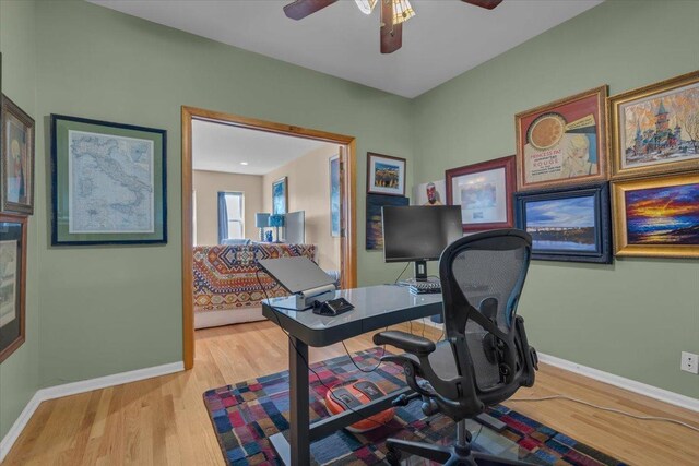 8207 Lincoln Ave, Skokie, IL 60077 - photo 25