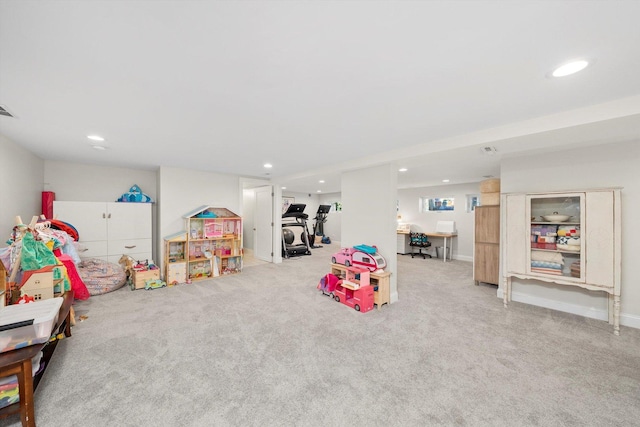 946 N Marion St, Oak Park, IL 60302 - recreation room with recessed lighting and carpet