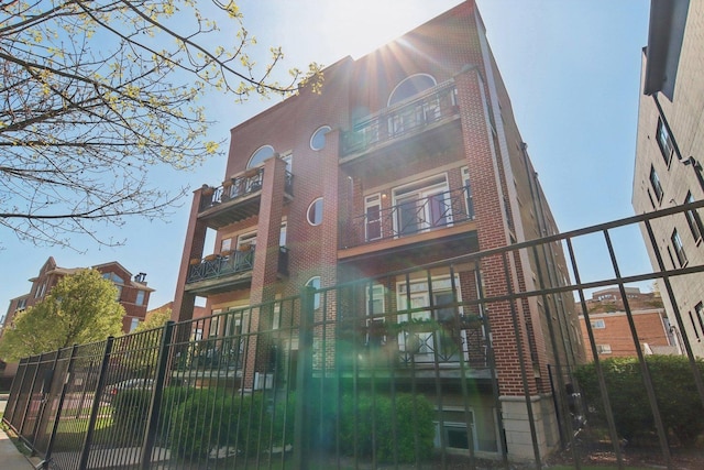 4122 S Vincennes Ave Unit 3N, Chicago, IL 60653 - view of building exterior with fence
