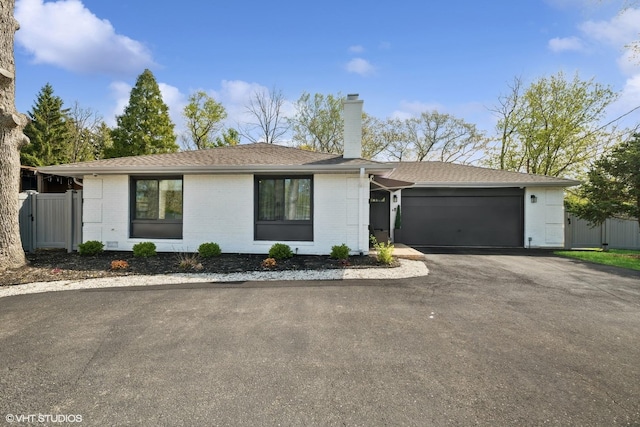 1045 Green Bay Rd, Lake Bluff, IL 60044 - photo 1