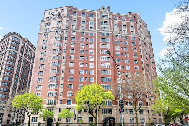 3800 N Lake Shore Dr Unit 5E, Chicago, IL 60613 - view of property