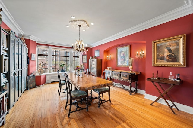 3800 N Lake Shore Dr Unit 5E, Chicago, IL 60613 - dining space featuring recessed lighting, baseboards, ornamental molding, light wood finished floors, and a chandelier