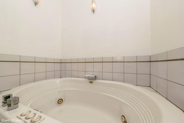 bathroom featuring a jetted tub
