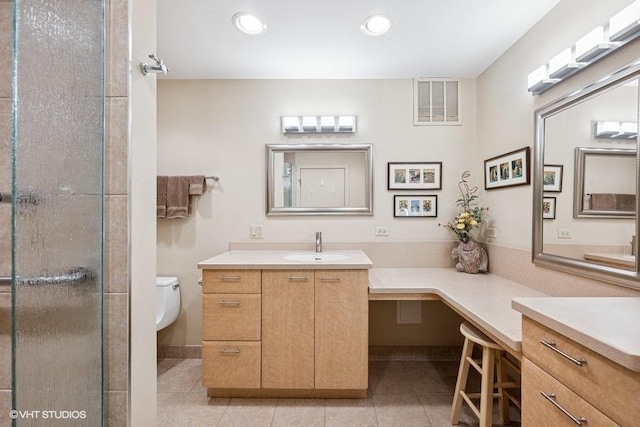 full bathroom with tile patterned floors, toilet, visible vents, and recessed lighting