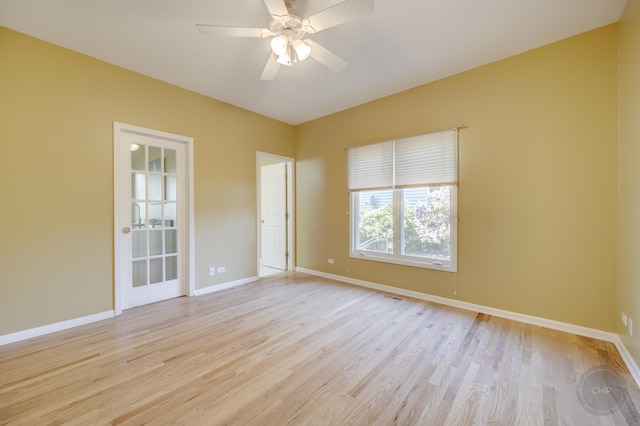 2411 Williamstown Ct, Naperville, IL 60564 - unfurnished room with light wood-style flooring, baseboards, and ceiling fan