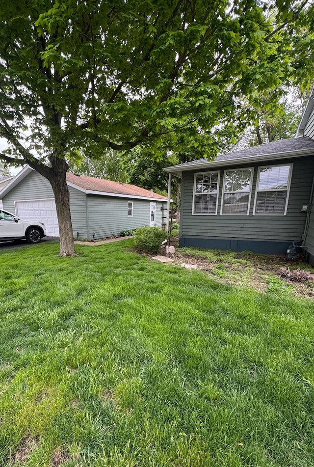 112 W N Front St, Sadorus, IL 61872 - photo 40