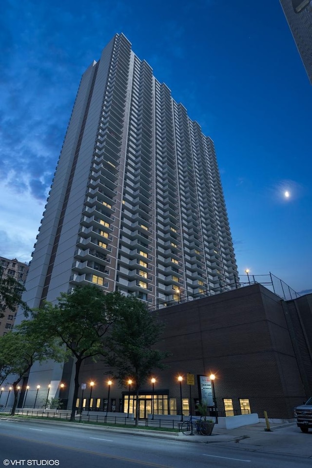 6033 N Sheridan Rd Unit 12B, Chicago, IL 60660 - photo 28
