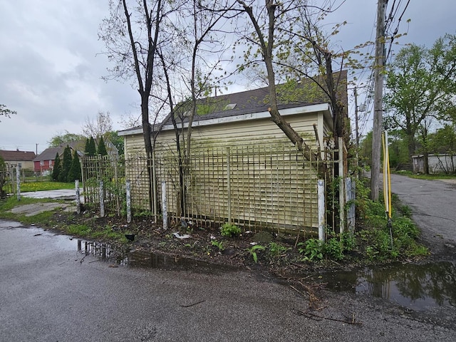 11920 S Calumet Ave, Chicago, IL 60628 - view of outdoor structure
