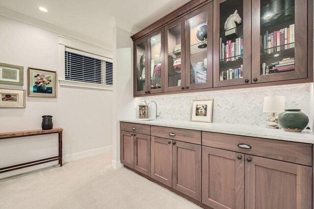 1955 N Halsted St Unit 1, Chicago, IL 60614 - sitting room featuring baseboards, light colored carpet, recessed lighting, and ornamental molding