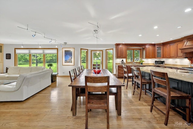 11 N Meadow Ct, South Barrington, IL 60010 - dining room featuring light wood-type flooring, recessed lighting, and rail lighting