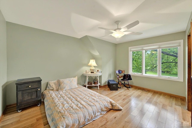11 N Meadow Ct, South Barrington, IL 60010 - bedroom featuring baseboards, wood finished floors, and ceiling fan