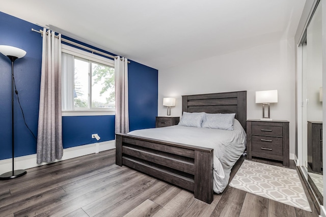 11102 S 84th Ave Unit 2B, Palos Hills, IL 60465 - bedroom with wood finished floors and baseboards