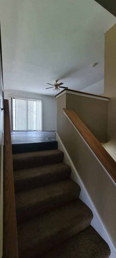 18622 Golfview Dr, Hazel Crest, IL 60429 - photo 13