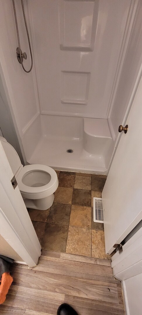 18622 Golfview Dr, Hazel Crest, IL 60429 - photo 22