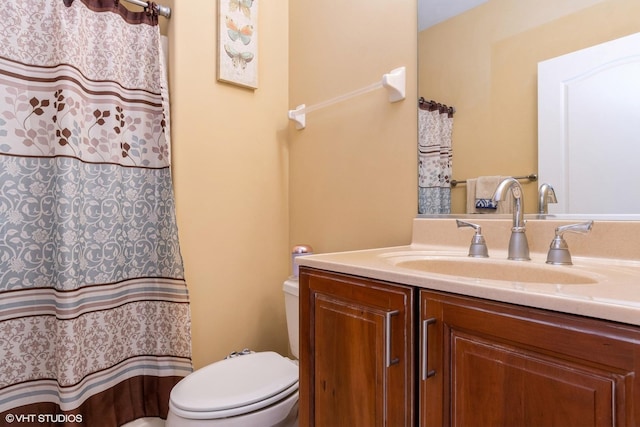 12116 Winterberry Ln, Plainfield, IL 60585 - full bathroom with toilet, vanity, and a shower with curtain