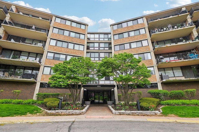 101 Bar Harbour Rd Unit 6N, Schaumburg, IL 60193 - view of building exterior