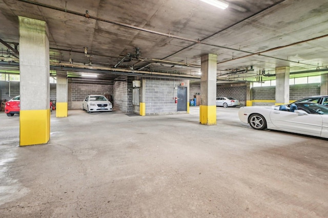101 Bar Harbour Rd Unit 6N, Schaumburg, IL 60193 - view of parking garage