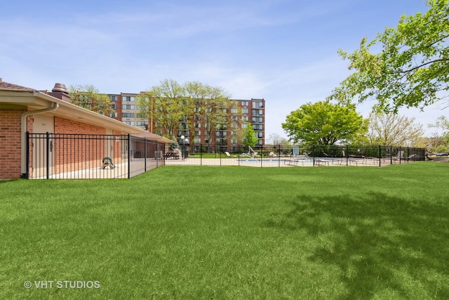 2000 Saint Regis Dr Unit 6F, Lombard, IL 60148 - view of yard