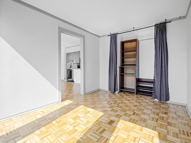100 E Walton St Unit 18G, Chicago, IL 60611 - unfurnished room featuring baseboards