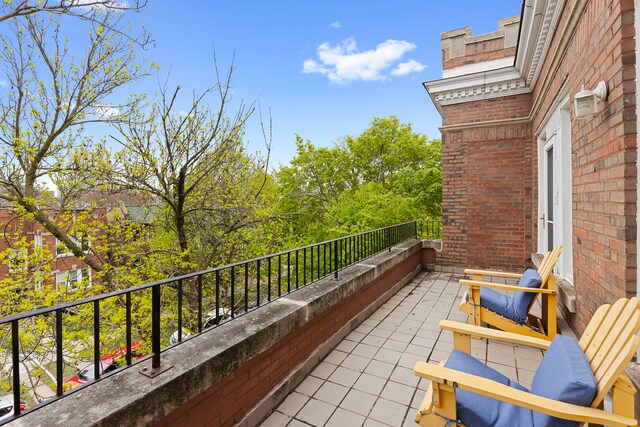 6452 N Glenwood Ave Unit 3, Chicago, IL 60626 - view of balcony