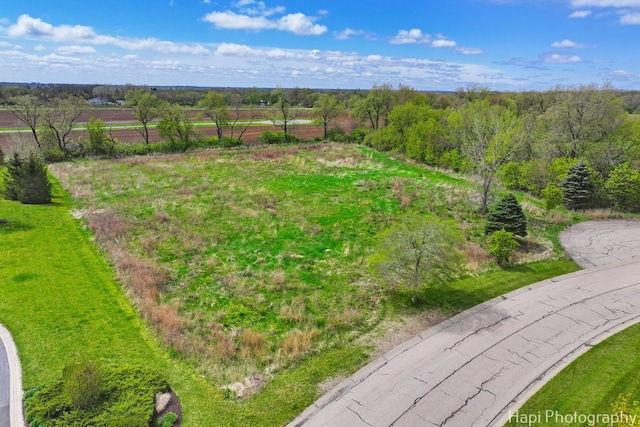 2647 Sanctuary Ln, Spring Grove, IL 60081