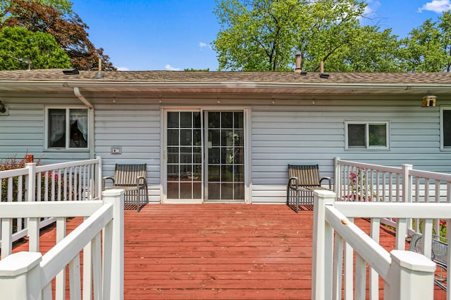 2503 Maplewood Dr, Champaign, IL 61821 - view of wooden deck