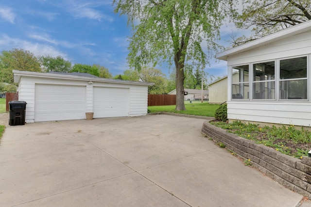 704 S Cottage Ave, Normal, IL 61761 - view of detached garage