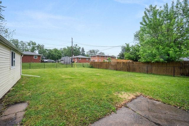 927 Lakeview Dr, Rochelle, IL 61068 - view of yard
