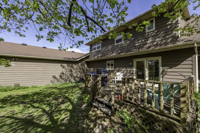 3128 Frans Ct, Winthrop Harbor, IL 60096 - rear view of house featuring a wooden deck and a yard