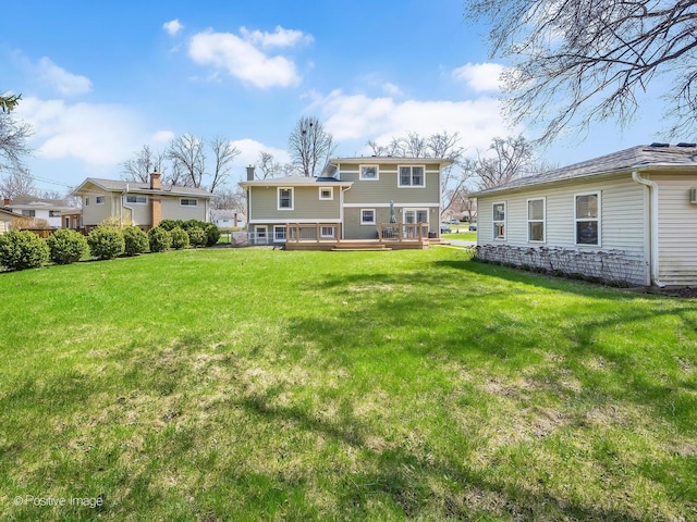 504 S Pierce Ave, Wheaton, IL 60187 - view of grassy yard with a wooden deck