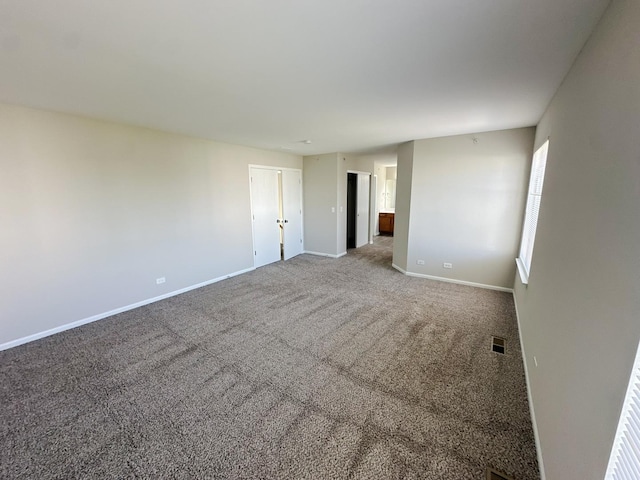 6604 Pasture Side Trl, Matteson, IL 60443 - carpeted empty room with baseboards and visible vents