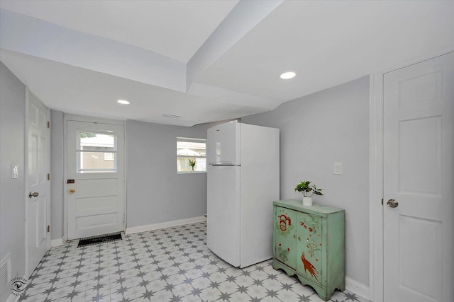 3530 S Union Ave, Chicago, IL 60609 - interior space featuring light floors, baseboards, and recessed lighting