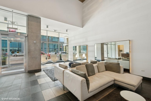 building lobby featuring a towering ceiling