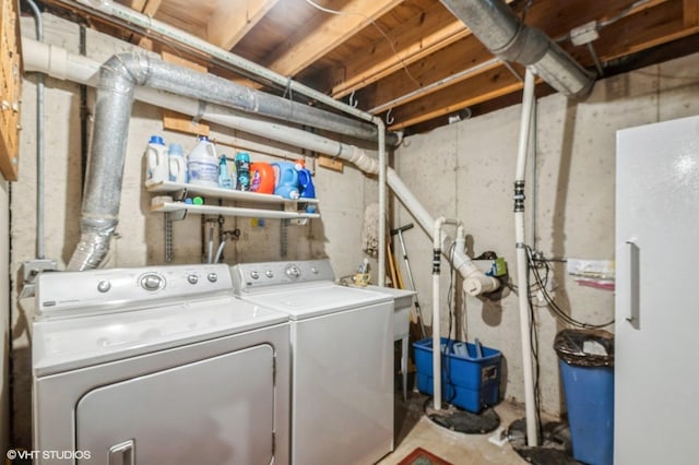 18038 Whitman Ln, Lansing, IL 60438 - laundry room with washing machine and clothes dryer and water heater