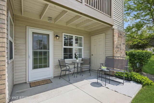 1443 Spring Brook Ct Unit 1B, Round Lake Beach, IL 60073 - view of patio featuring a balcony