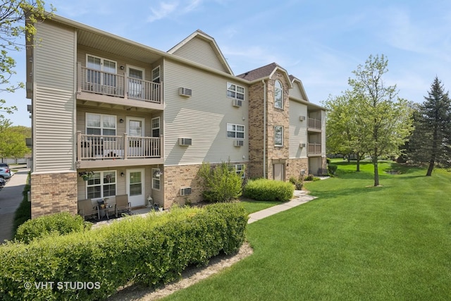 1443 Spring Brook Ct Unit 1B, Round Lake Beach, IL 60073 - view of property