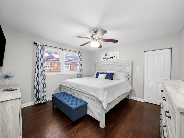 417 Oglesby Ave, Calumet City, IL 60409 - bedroom featuring dark wood-type flooring, baseboards, and a ceiling fan